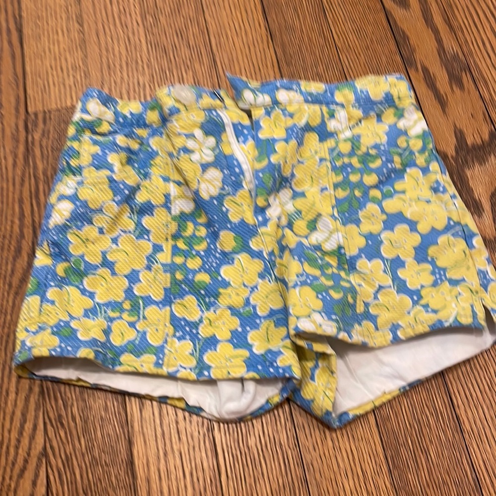 Best & Co size 7/8 girls floral shorts blue and yellow